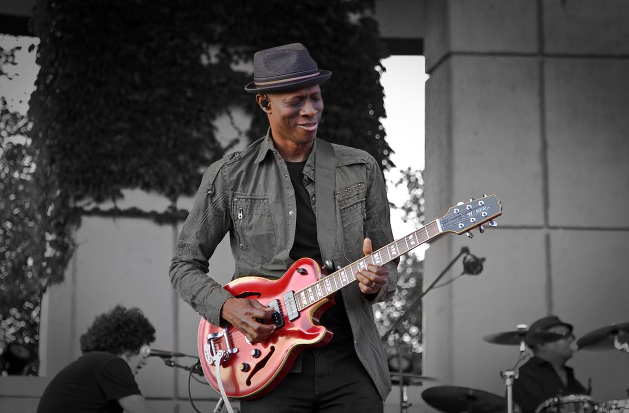 Keb Mo at Muriel Kauffman Theatre