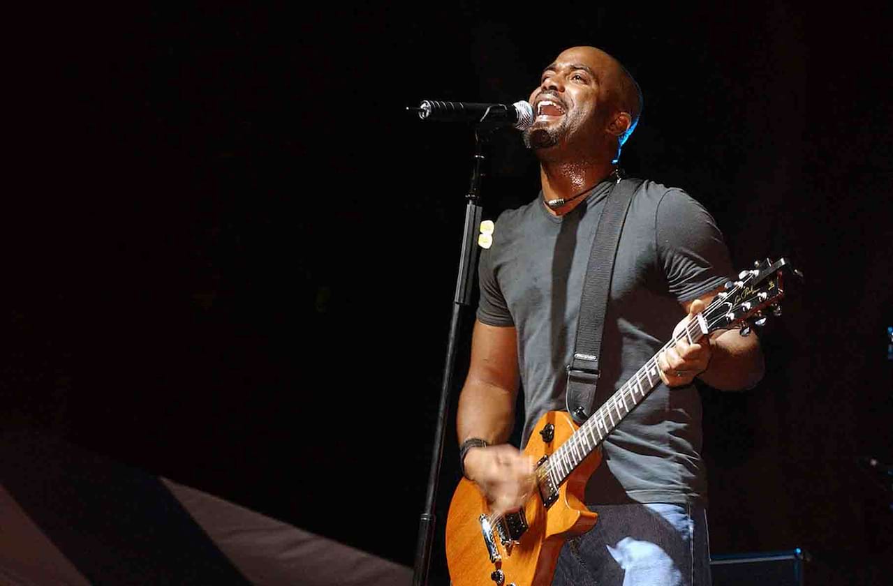 Darius Rucker at Canadian Tire Centre