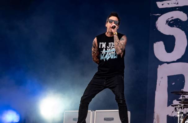 Simple Plan's whistlestop visit to Cincinnati