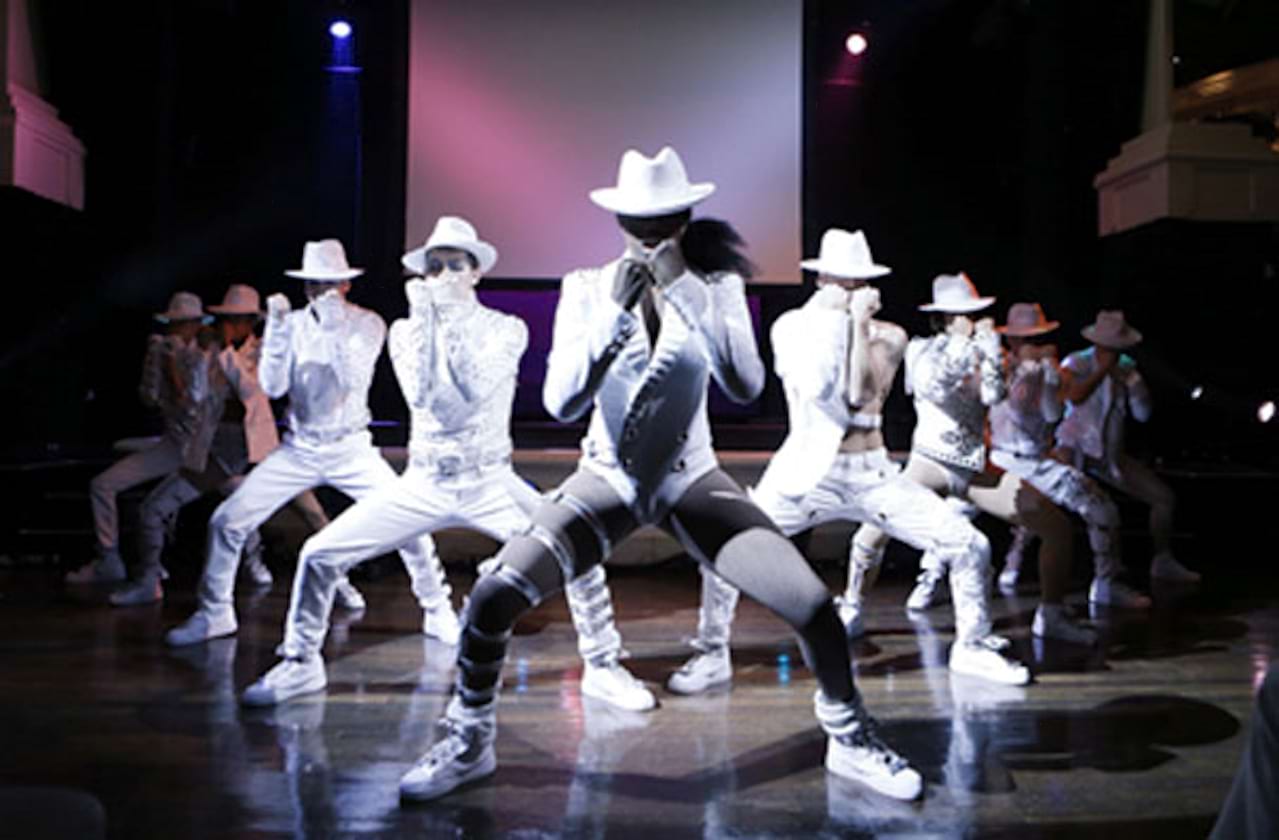 Cirque du Soleil - Michael Jackson: One at Michael Jackson ONE Theatre