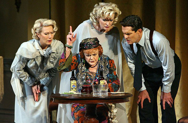 Blithe Spirit - Gielgud Theatre, London - Tickets, information, reviews