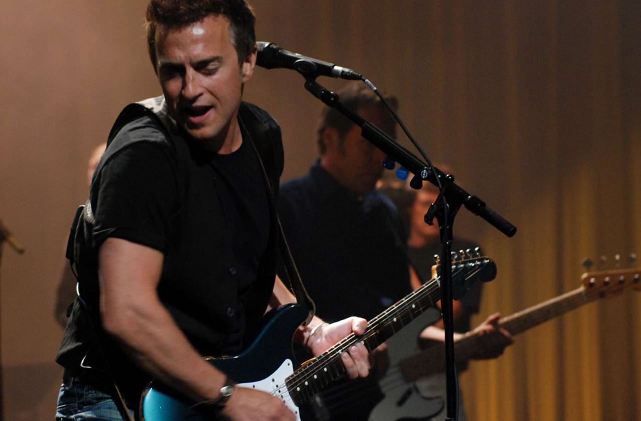 Colin James at Admiral Theatre