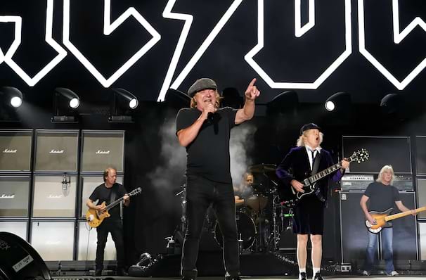 Chicago-Theater.com: Broadway Shows, Musicals, Plays, Concerts in 2025-2026