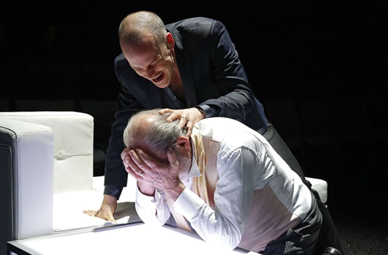 Hamlet reviews are in