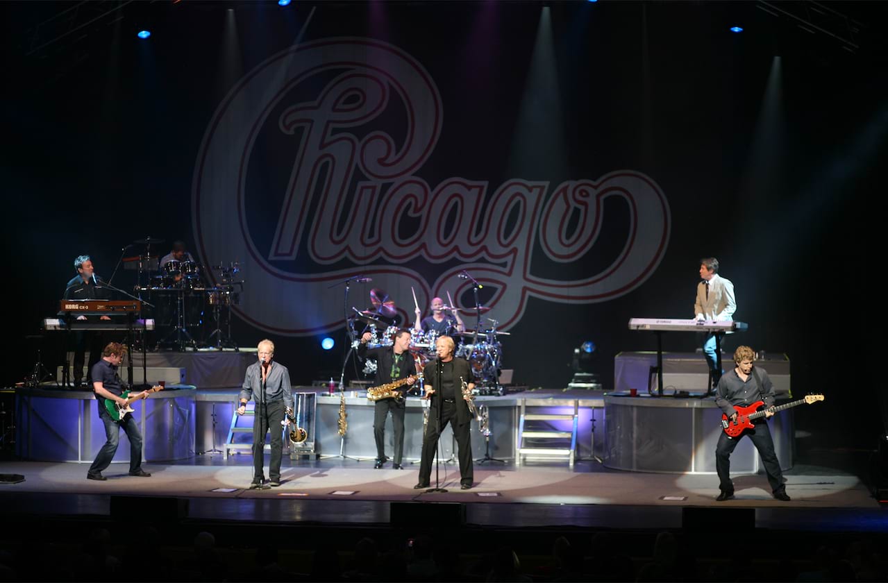Chicago - The Band & Earth, Wind & Fire at Dickies Arena