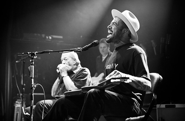 Catch Ben Harper & The Innocent Criminals it's not here long!