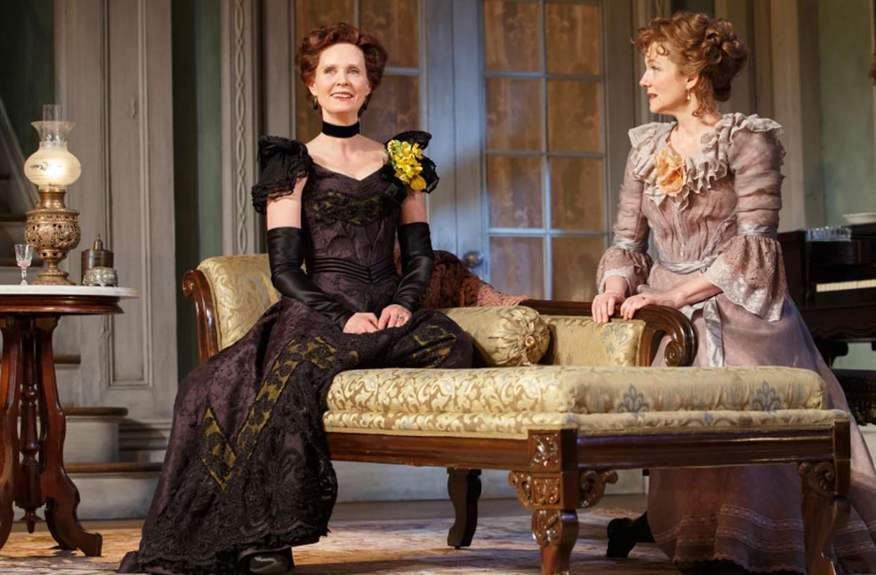 The Little Foxes Reviews Are In