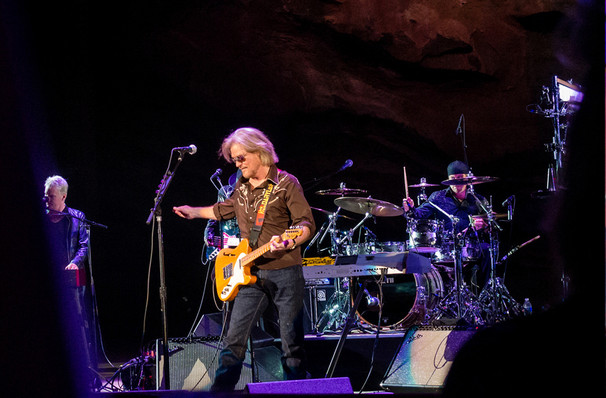 Hall and Oates and Tears for Fears's whistlestop visit to Boston