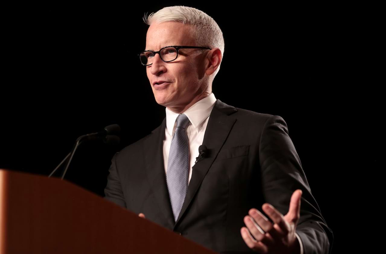 Anderson Cooper at Bellco Theatre