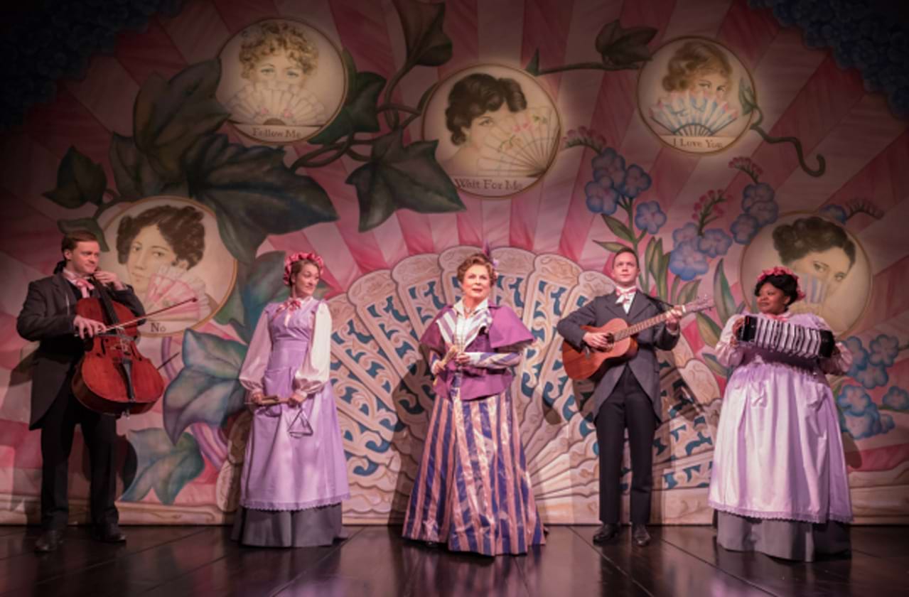 JENNIFER SAUNDERS SHINES IN LADY WINDERMERE'S FAN