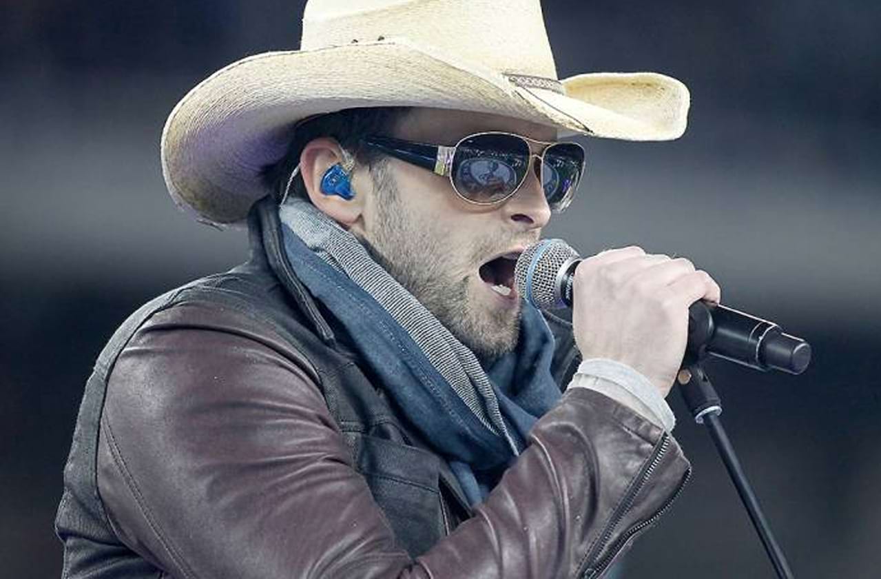 Dean Brody coming soon!
