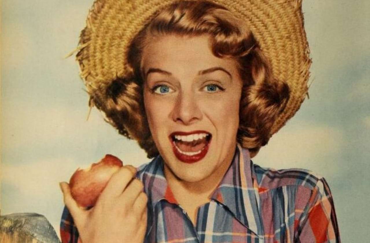 Tenderly - The Rosemary Clooney Musical at Phoenix Theatre