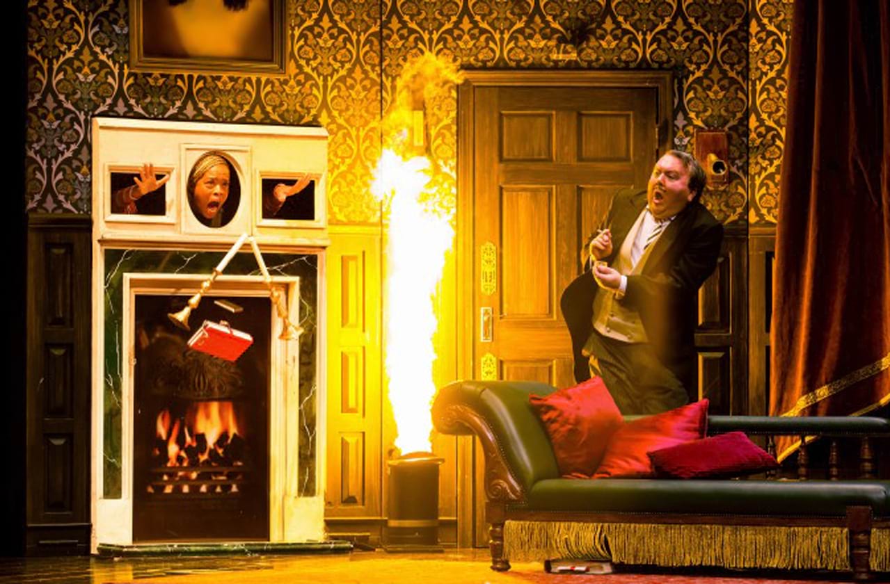Our Review of The Play That Goes Wrong