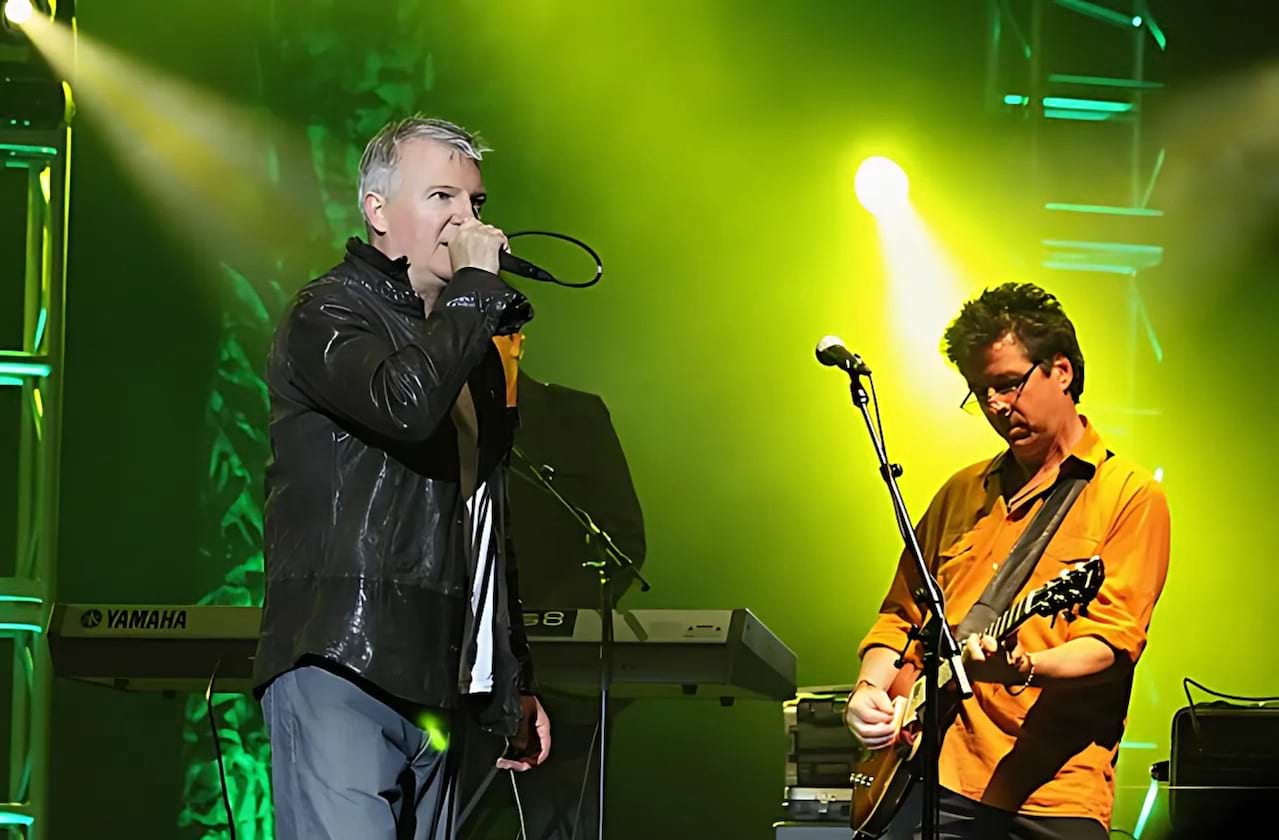 Glass Tiger at Club Regent Casino