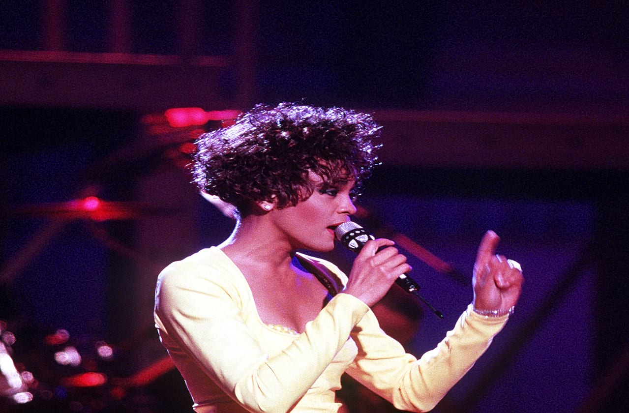 The Greatest Love of All - Whitney Houston Tribute
