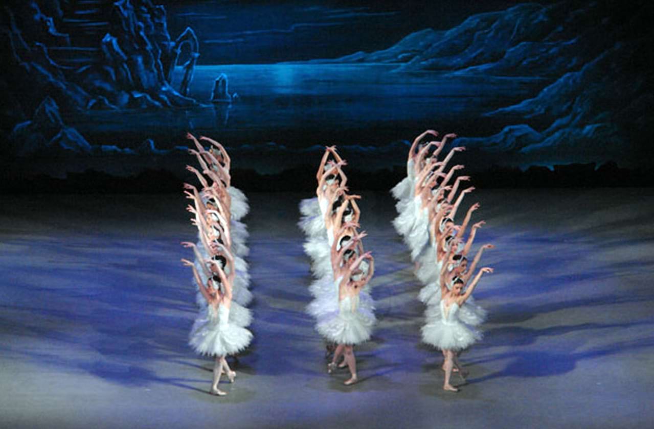 Nashville Ballet - Swan Lake at Andrew Jackson Hall