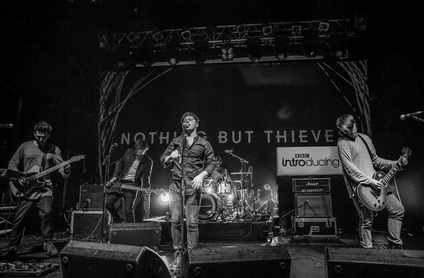 Nothing But Thieves, M Telus, Montreal