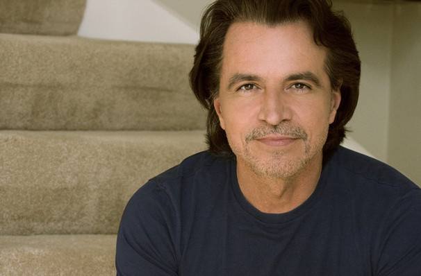 New York welcomes Yanni