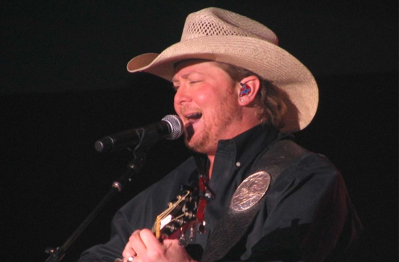 Tracy Lawrence at Muscatine County Fairgrounds