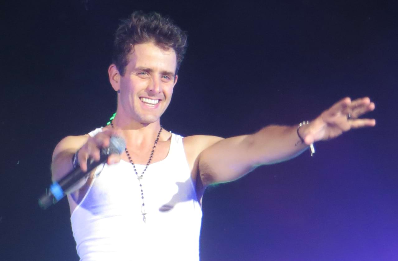 Joey McIntyre at Lincoln Theatre