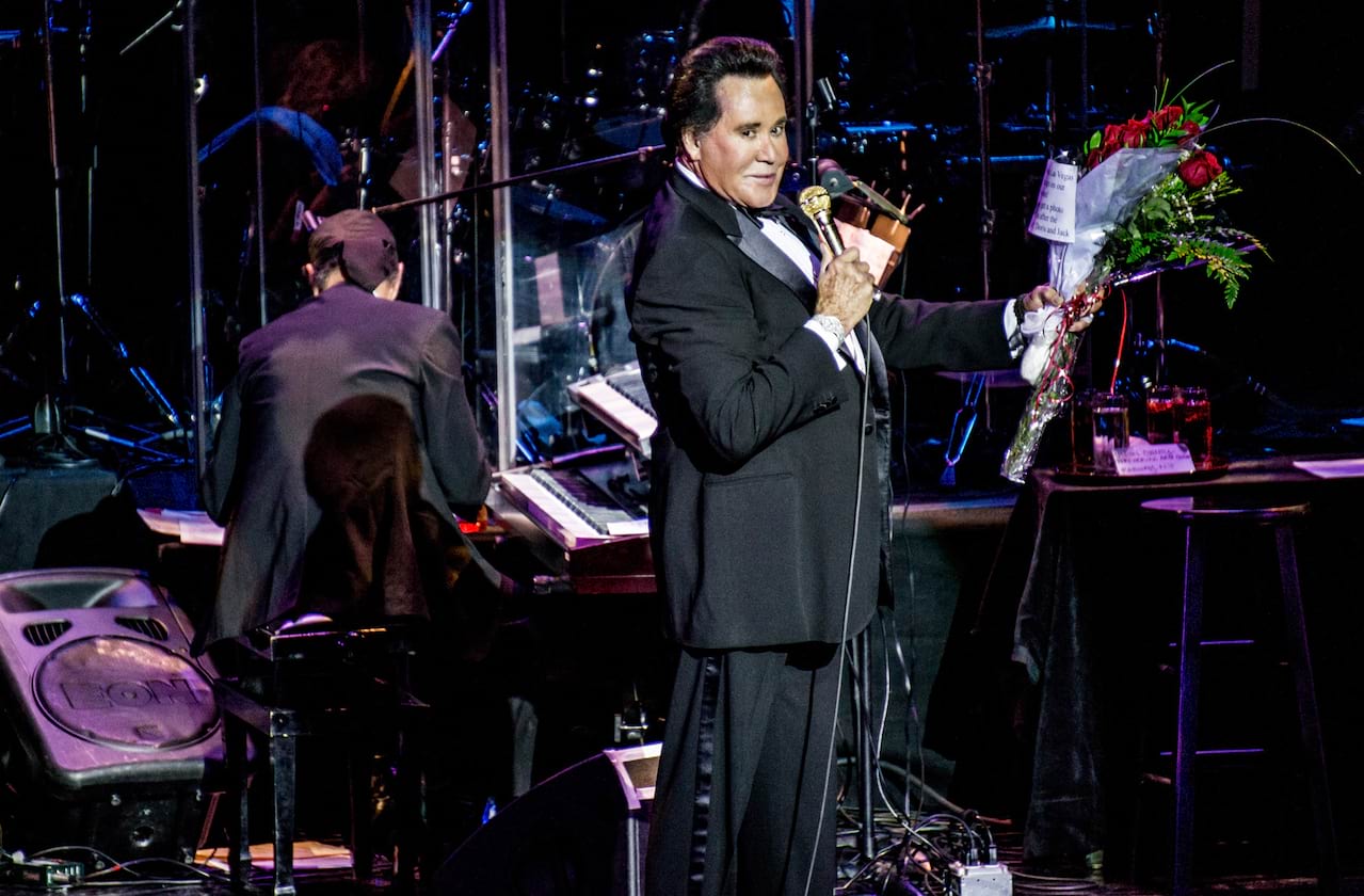 Wayne Newton at Stadium Performing Arts Center