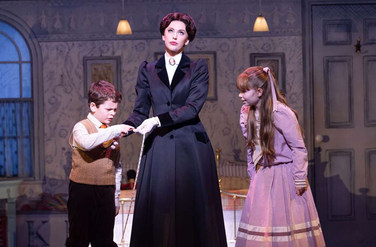 Our Review of Mary Poppins