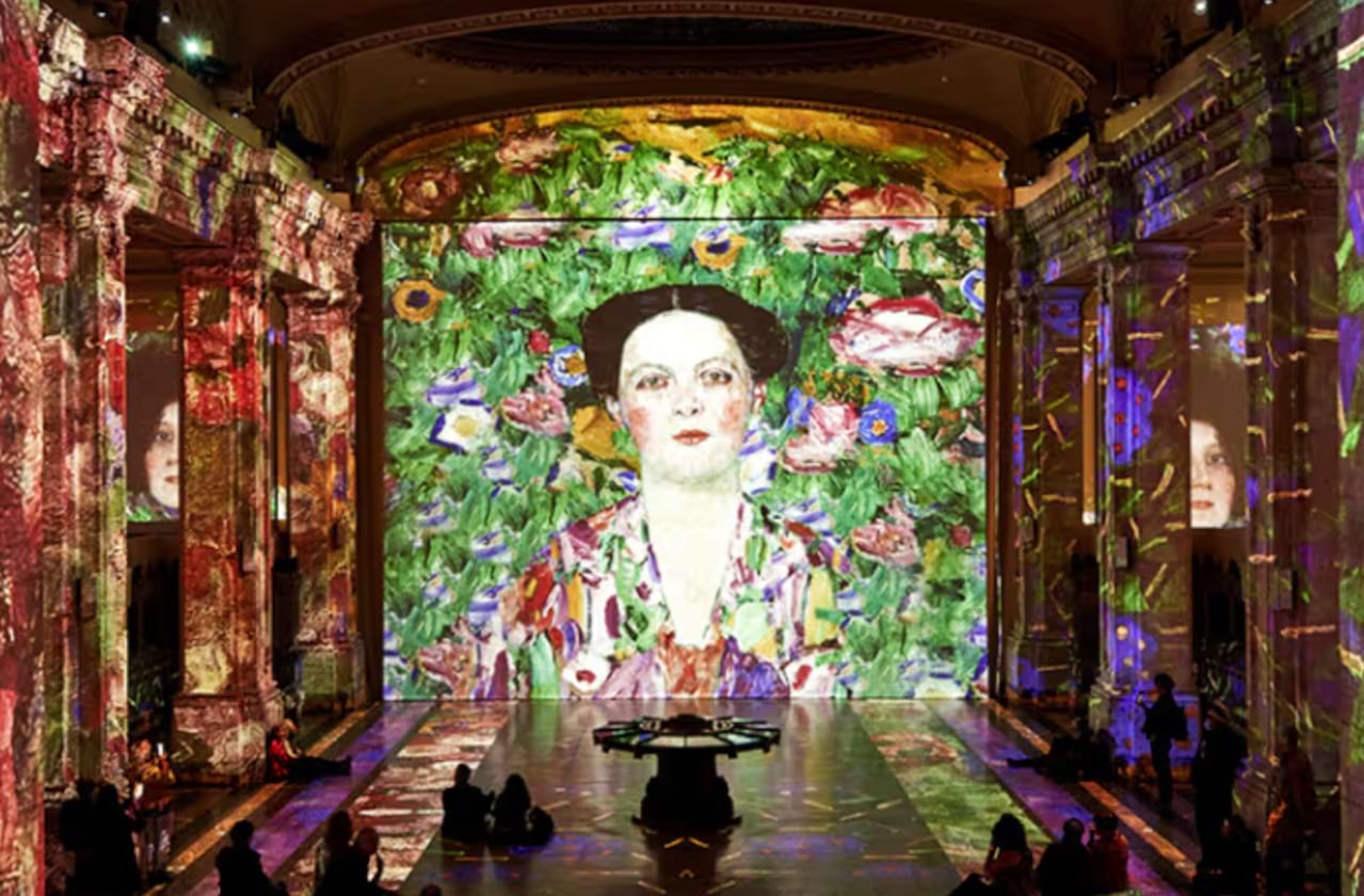 Gustav Klimt: The Immersive Experience at Hall des Lumieres