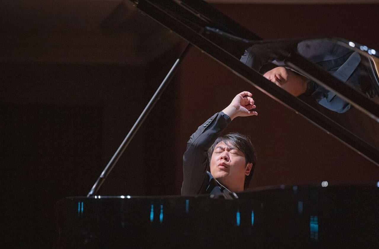 Vienna Philharmonic Orchestra - Bartok Piano Concerto No.3 and Mahler Symphony No. 1 dates for your diary