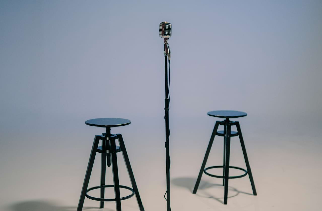 Netflix Is A Joke - Smosh Reads Reddit Live coming soon!